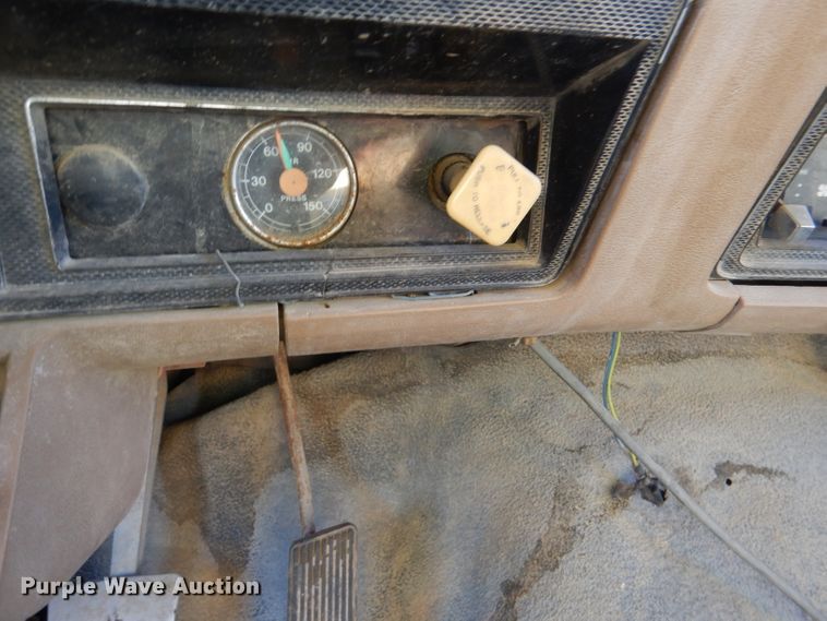 image for item DL2178 1987 Ford FT8000  dump truck