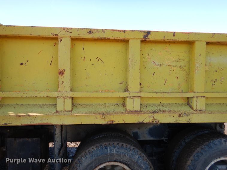 image for item DL2178 1987 Ford FT8000  dump truck