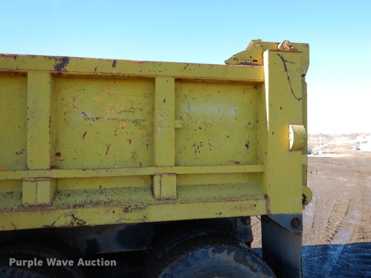 image for item DL2178 1987 Ford FT8000  dump truck