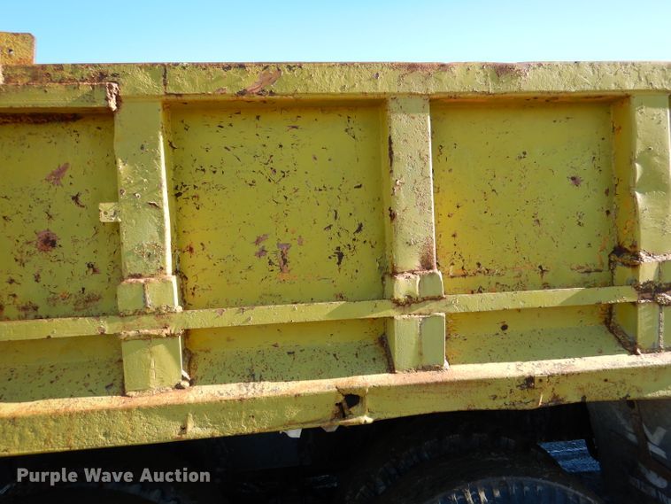 image for item DL2178 1987 Ford FT8000  dump truck