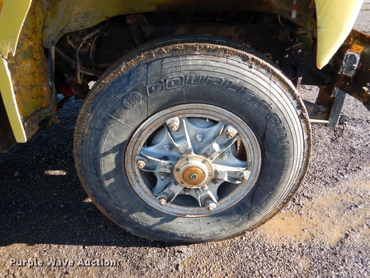 image for item DL2178 1987 Ford FT8000  dump truck