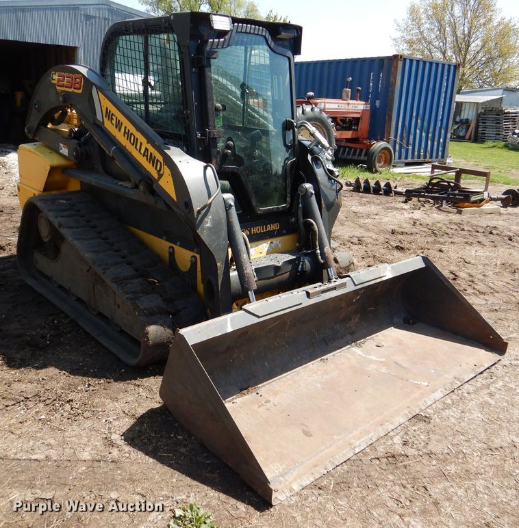 image for item DL2952 2012 New Holland C238  tracked skid steer loader