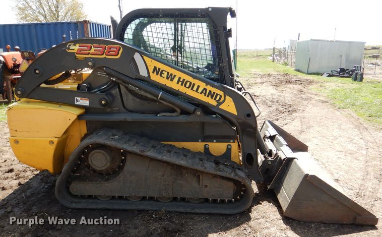 image for item DL2952 2012 New Holland C238  tracked skid steer loader