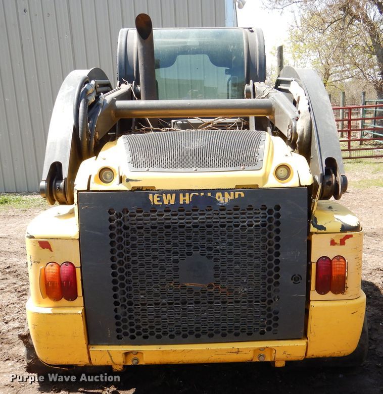 image for item DL2952 2012 New Holland C238  tracked skid steer loader