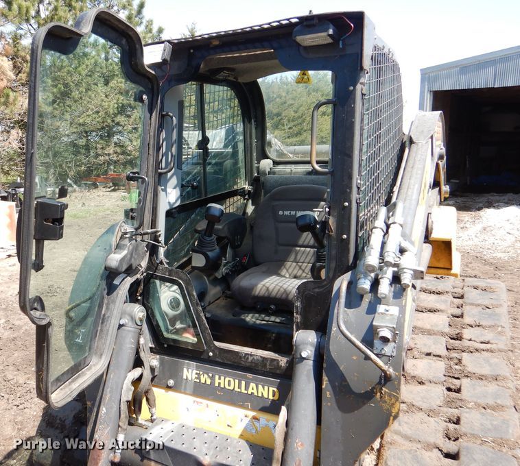 image for item DL2952 2012 New Holland C238  tracked skid steer loader