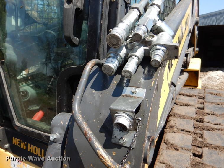 image for item DL2952 2012 New Holland C238  tracked skid steer loader