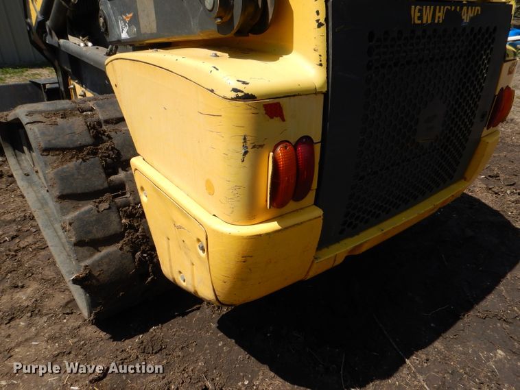 image for item DL2952 2012 New Holland C238  tracked skid steer loader