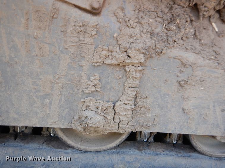 image for item DL2952 2012 New Holland C238  tracked skid steer loader