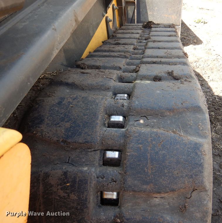 image for item DL2952 2012 New Holland C238  tracked skid steer loader