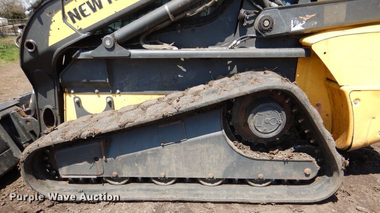 image for item DL2952 2012 New Holland C238  tracked skid steer loader