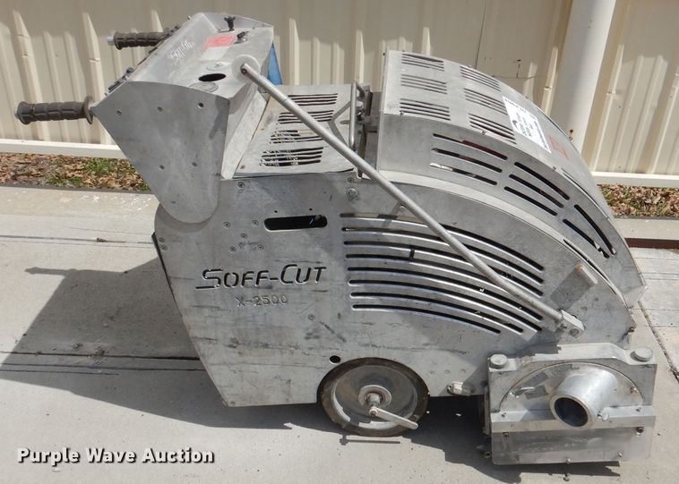 image for item DL2964 Soff-Cut X-2500 concrete saw