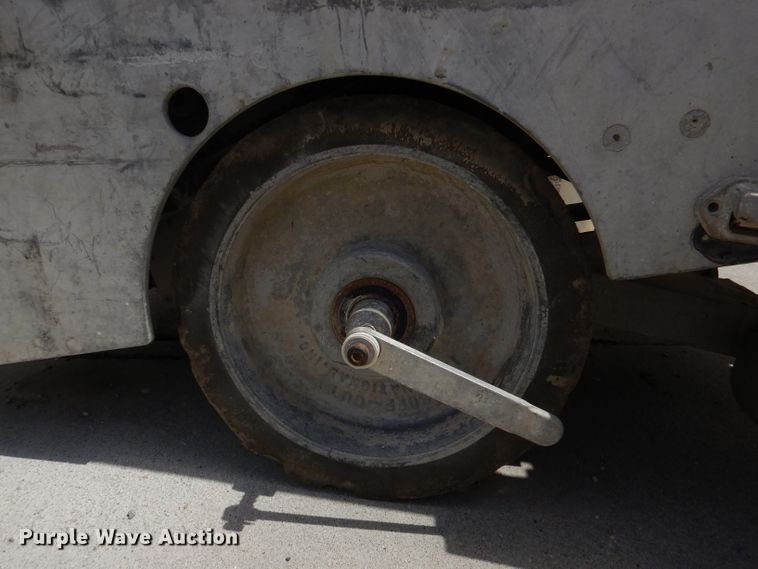 image for item DL2964 Soff-Cut X-2500 concrete saw