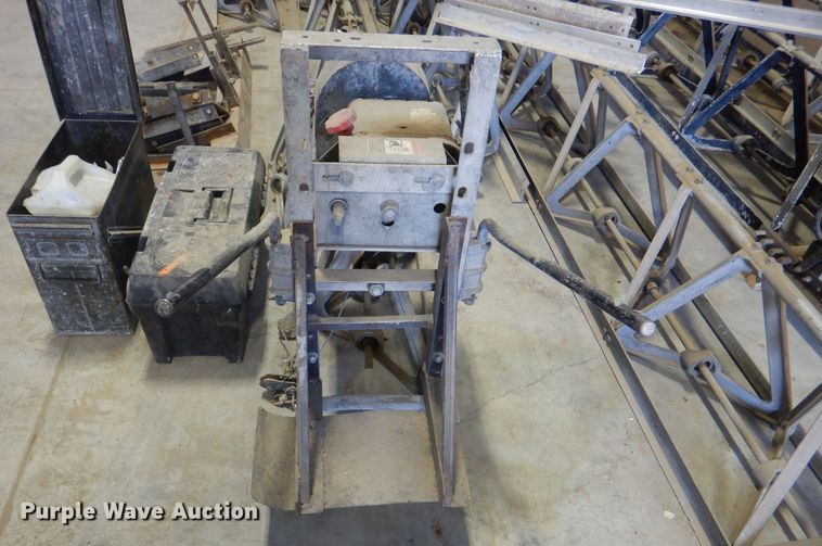 image for item DL2965 MBW screed