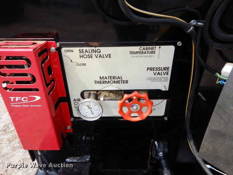 image for item DM4272 2012 Cimline 230 Magma melter applicator