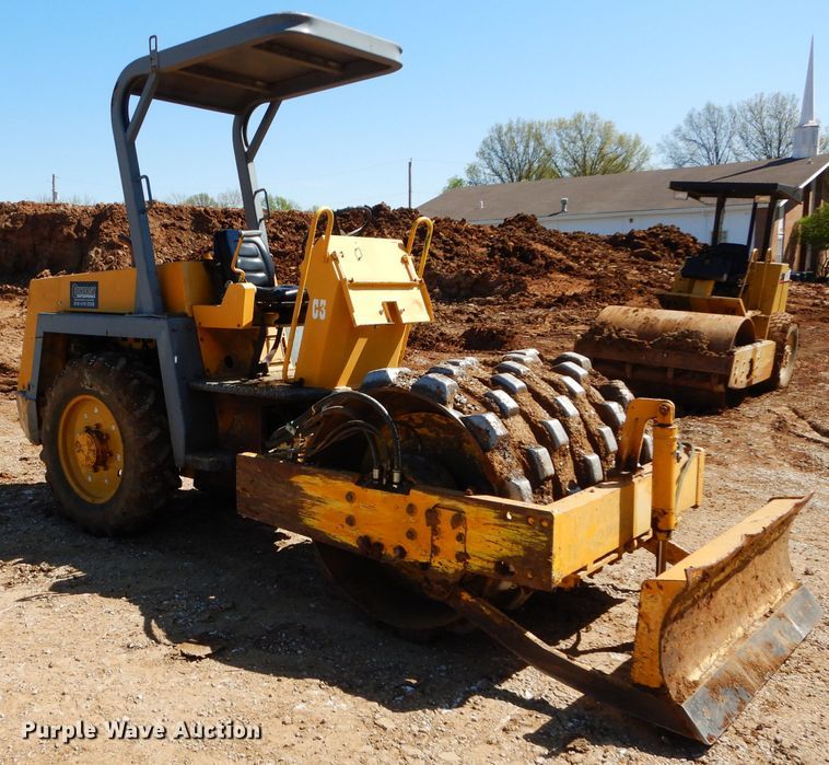 image for item DM4275 Bomag BW142PDB single drum vibratory roller