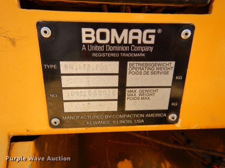 image for item DM4275 Bomag BW142PDB single drum vibratory roller
