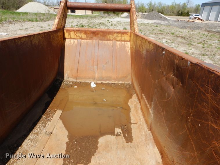 image for item DM4276 6AR8779 bedding box