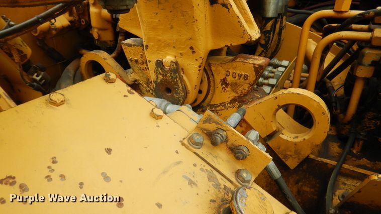 image for item ES9645 2007 Caterpillar 613C  elevating scraper