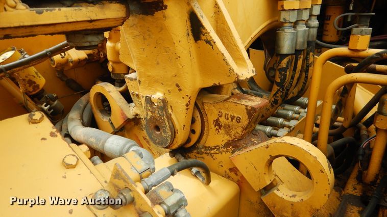 image for item ES9645 2007 Caterpillar 613C  elevating scraper