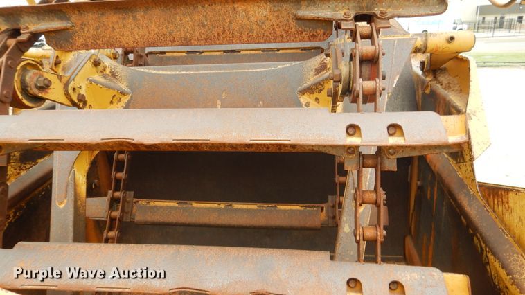 image for item ES9645 2007 Caterpillar 613C  elevating scraper