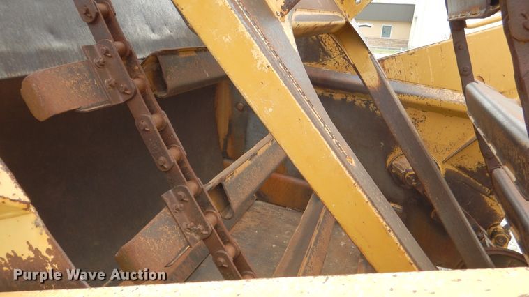 image for item ES9645 2007 Caterpillar 613C  elevating scraper