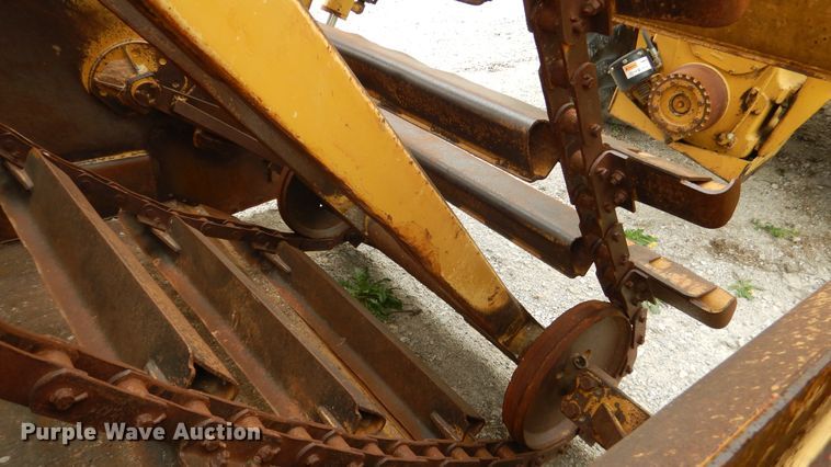 image for item ES9645 2007 Caterpillar 613C  elevating scraper