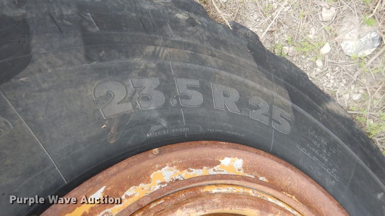 image for item ES9645 2007 Caterpillar 613C  elevating scraper