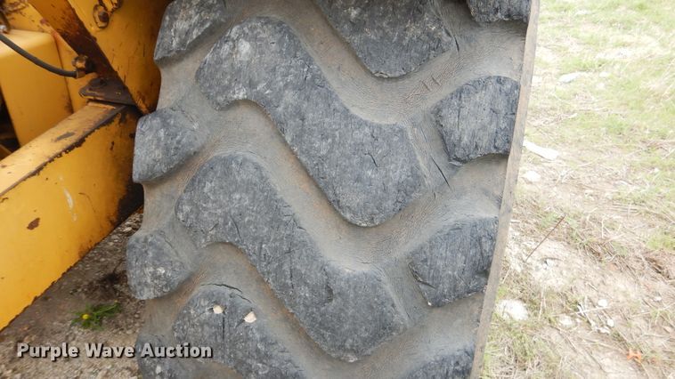 image for item ES9645 2007 Caterpillar 613C  elevating scraper