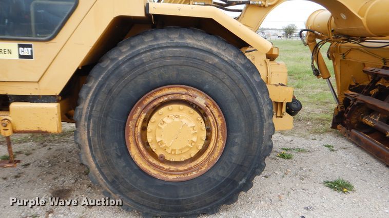 image for item ES9645 2007 Caterpillar 613C  elevating scraper