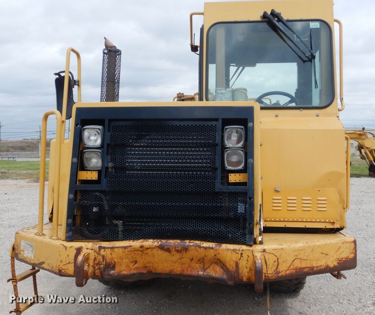 image for item ES9646 2006 Caterpillar 613C  elevating scraper