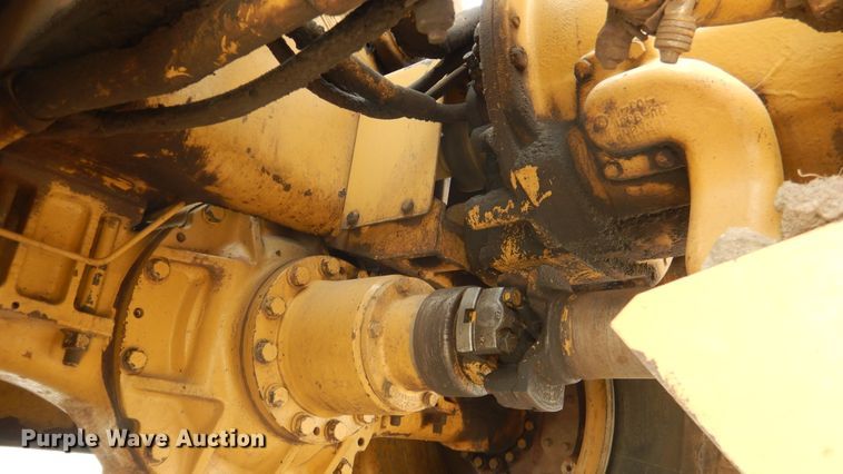 image for item ES9646 2006 Caterpillar 613C  elevating scraper