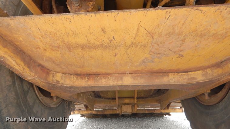 image for item ES9646 2006 Caterpillar 613C  elevating scraper