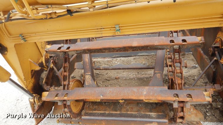 image for item ES9646 2006 Caterpillar 613C  elevating scraper