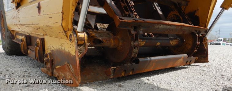 image for item ES9646 2006 Caterpillar 613C  elevating scraper