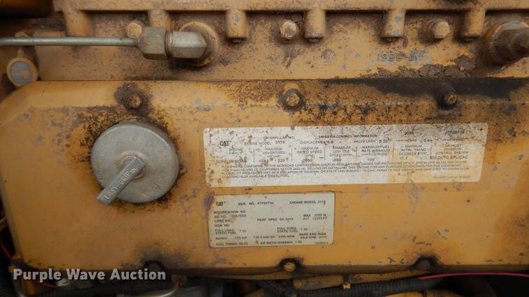 image for item ES9646 2006 Caterpillar 613C  elevating scraper