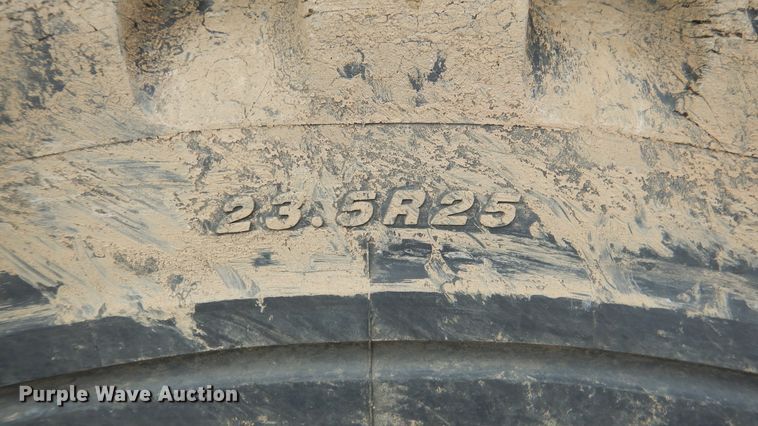 image for item ES9646 2006 Caterpillar 613C  elevating scraper