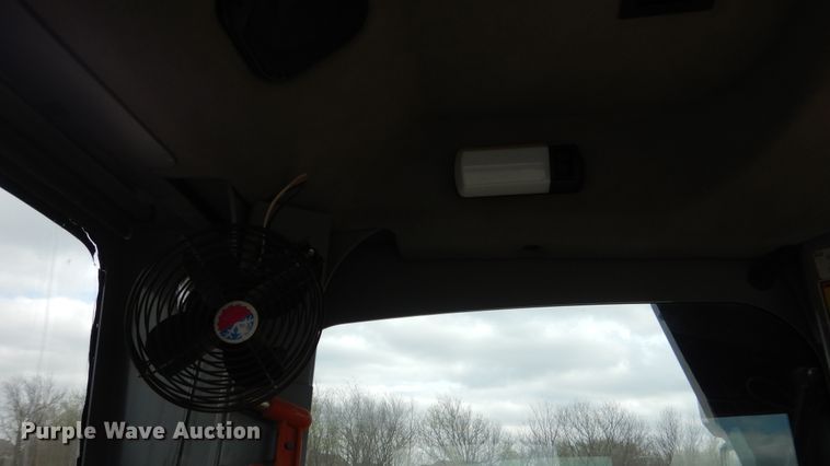 image for item ES9647 2010 Caterpillar 120M  motor grader