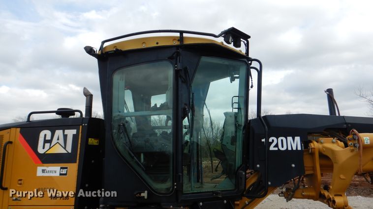 image for item ES9647 2010 Caterpillar 120M  motor grader