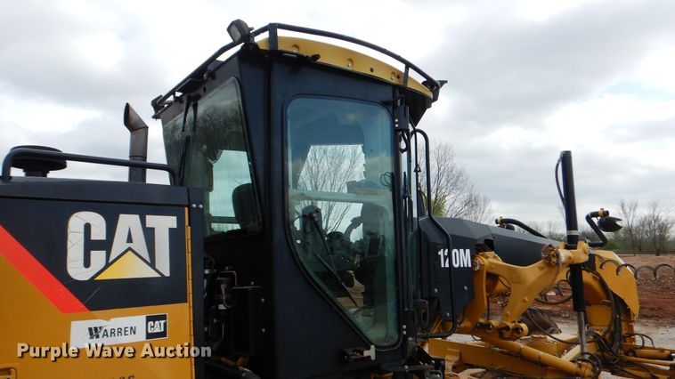image for item ES9647 2010 Caterpillar 120M  motor grader