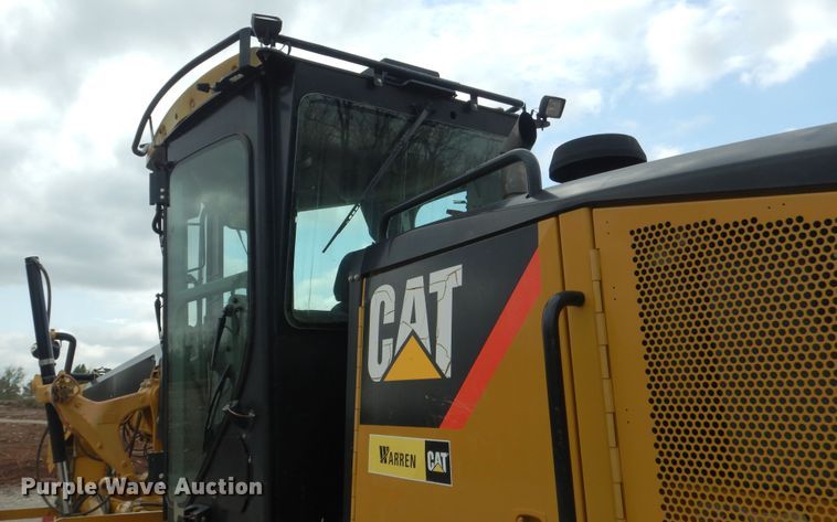 image for item ES9647 2010 Caterpillar 120M  motor grader