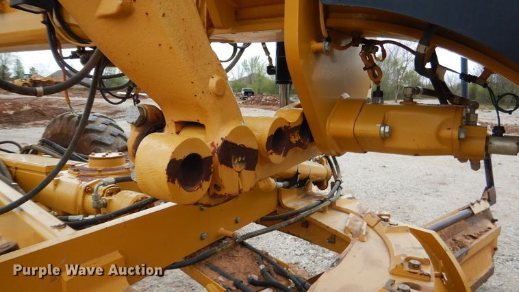 image for item ES9647 2010 Caterpillar 120M  motor grader