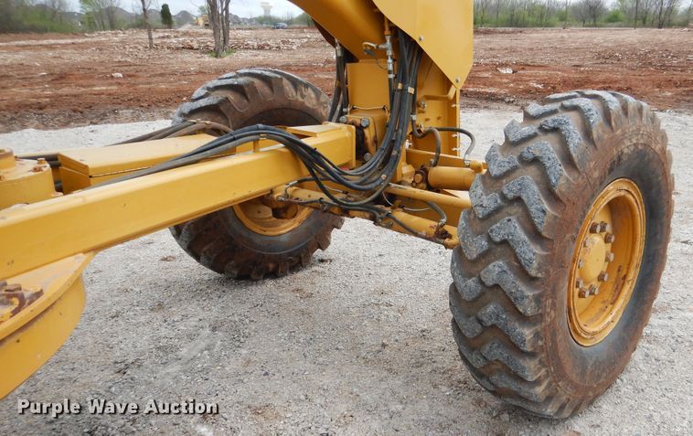 image for item ES9647 2010 Caterpillar 120M  motor grader