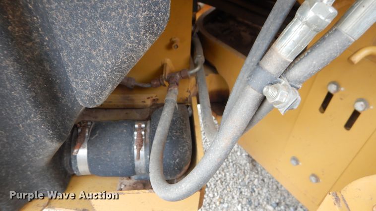 image for item ES9647 2010 Caterpillar 120M  motor grader