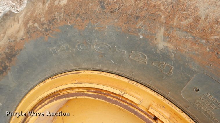 image for item ES9647 2010 Caterpillar 120M  motor grader