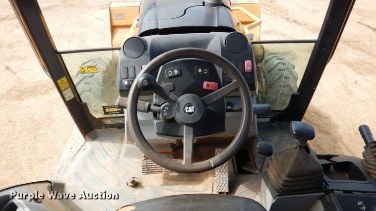 image for item ES9655 2012 Caterpillar 420E  backhoe
