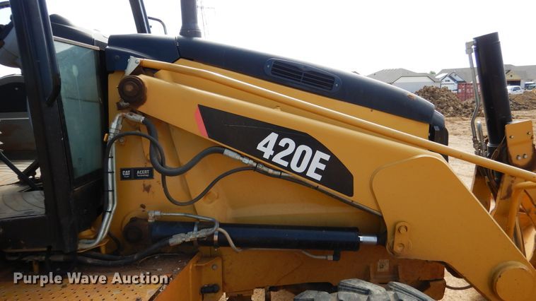 image for item ES9655 2012 Caterpillar 420E  backhoe