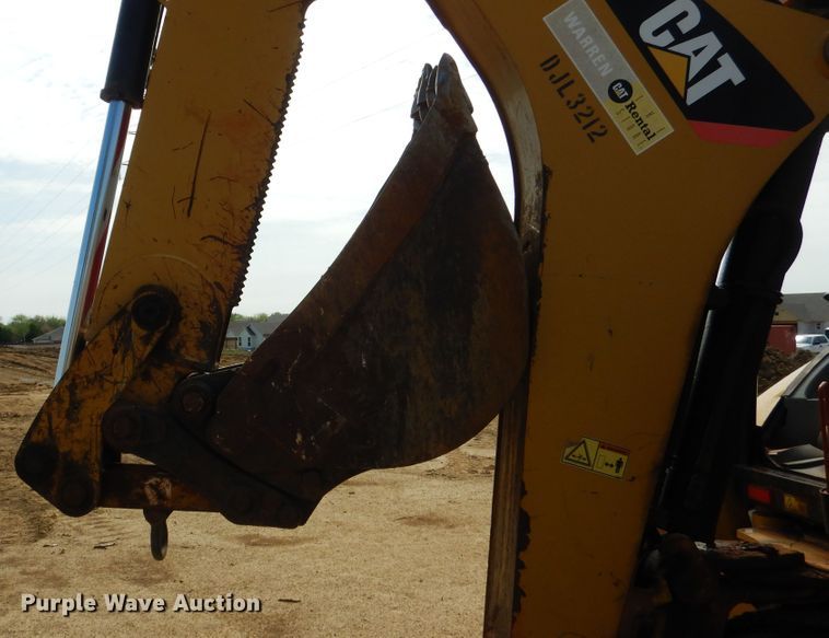 image for item ES9655 2012 Caterpillar 420E  backhoe