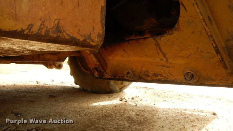 image for item ES9655 2012 Caterpillar 420E  backhoe