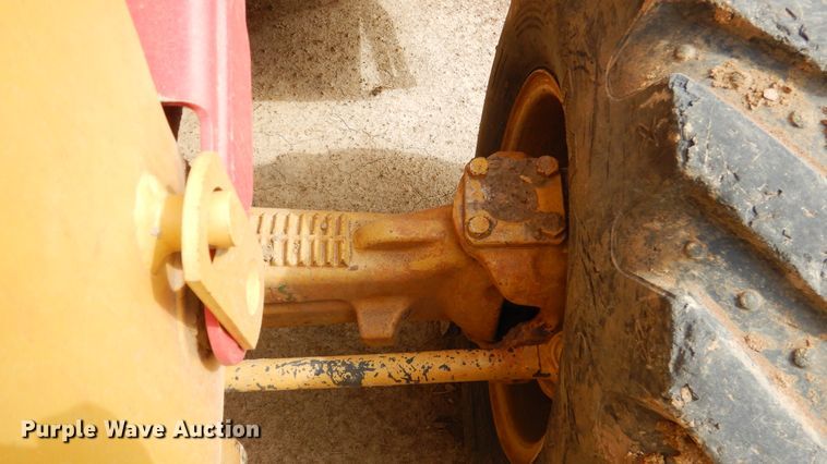 image for item ES9655 2012 Caterpillar 420E  backhoe