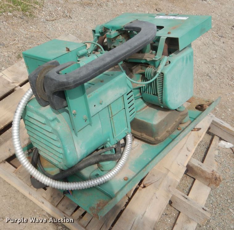 image for item ET9107 Onan 4.0RV  generator